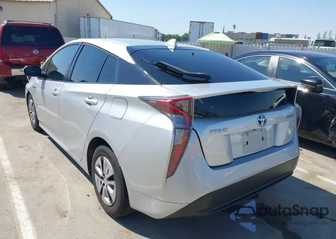 2016 Toyota Prius Two z USA, uszkodzony, nr VIN JTDKBRFUXG3520779